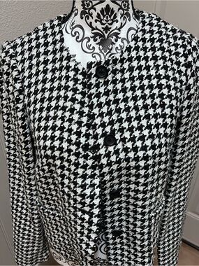 Banana Republic Black and White Houndstooth Tweed Jacket